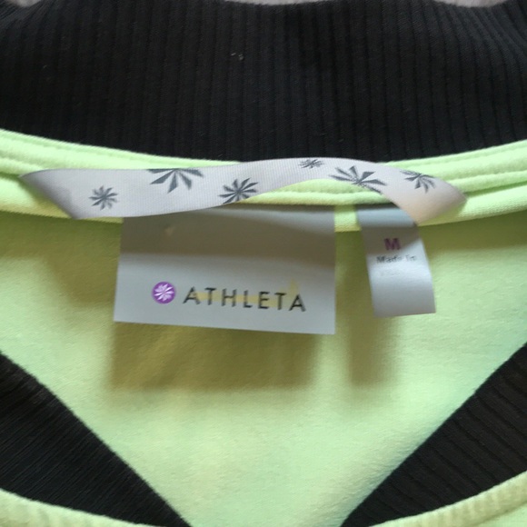 NWOT Bright Green Athleta Zip Up with Pockets - Picture 3 of 5